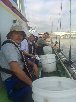 アジ　釣り　釣り船　羽田　保険代理店　キキ・コンサルティング　石田由紀子