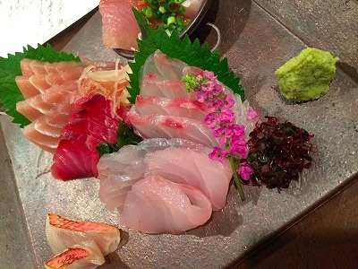 青ヶ島屋 新宿 西新宿 魚介 海鮮 美味しい 保険代理店 保険会社 行きつけ 店
